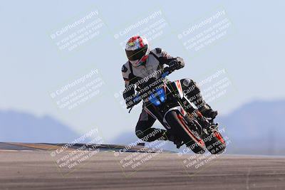 media/Nov-06-2023-Moto Forza (Mon) [[ce023d0744]]/2-Advanced Group/Session 4 (Turn 9)/
